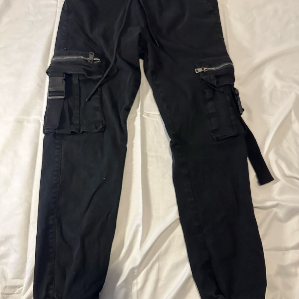 Men’s Black Cargo Joggers with Zipper and Buckle Details - Steve Jeans Medium